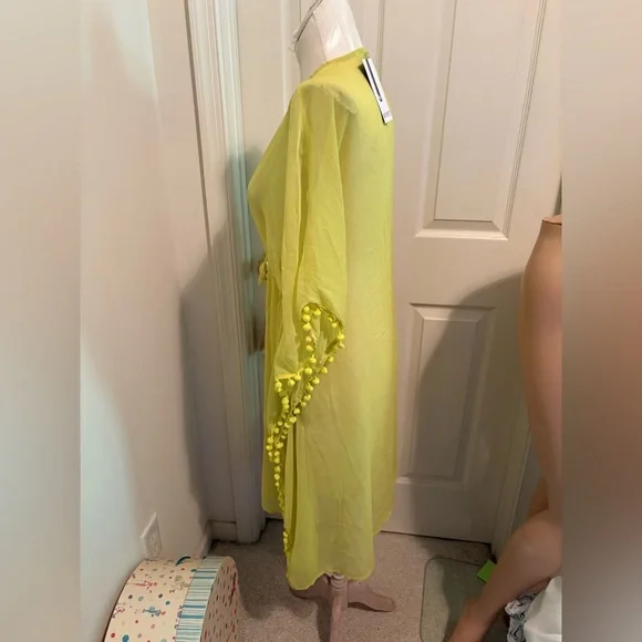 Nine West one size NWT $36 lime Sheer Kimono with Pom Pom Trim fun beach cover - Picture 5 of 11
